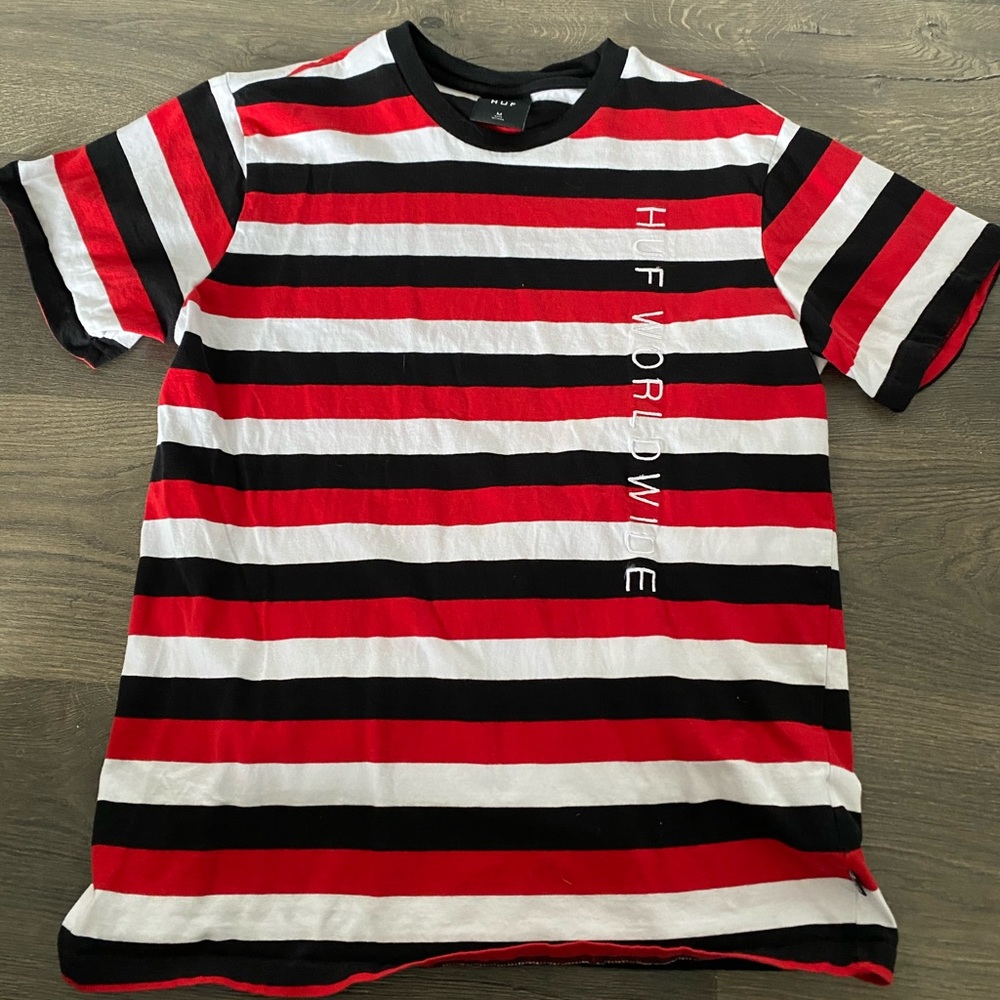 Hug worldwide striped tshirt